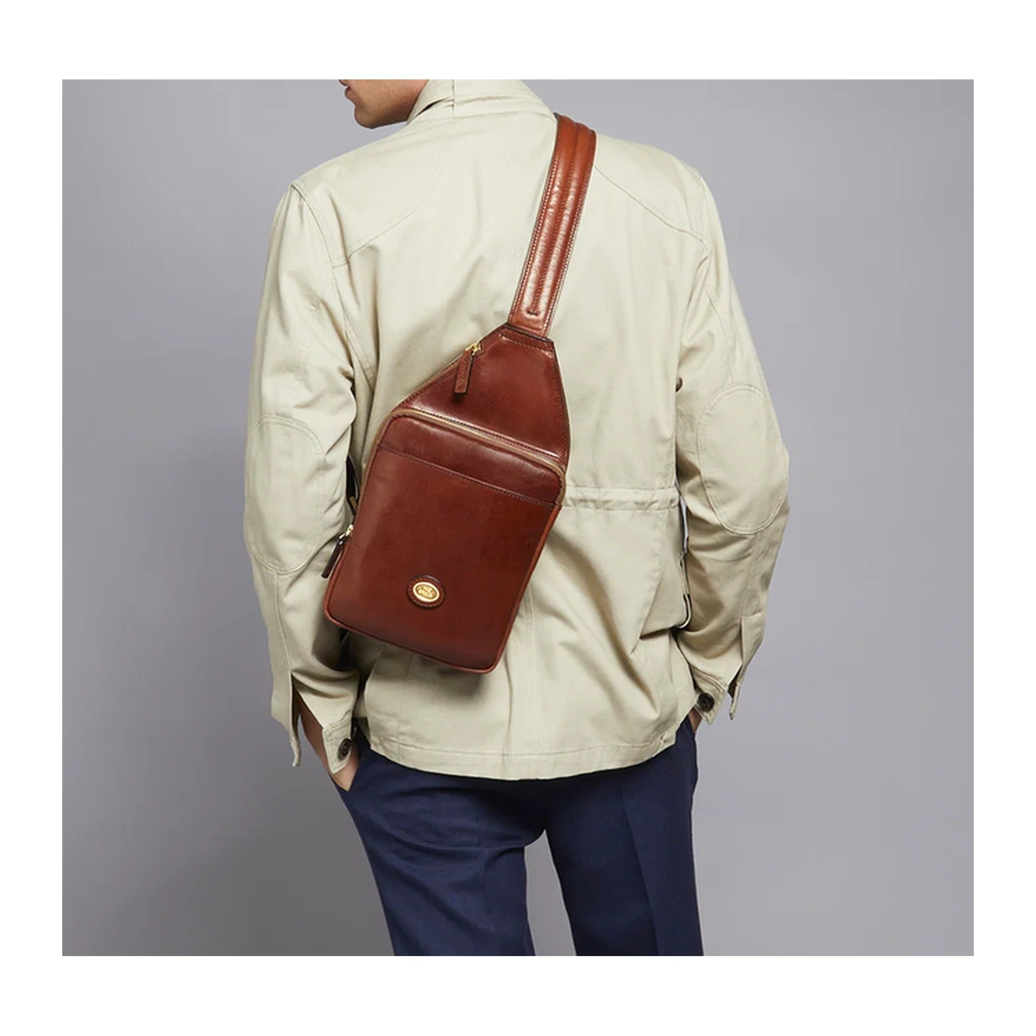 The Bridge Slingbag makassa