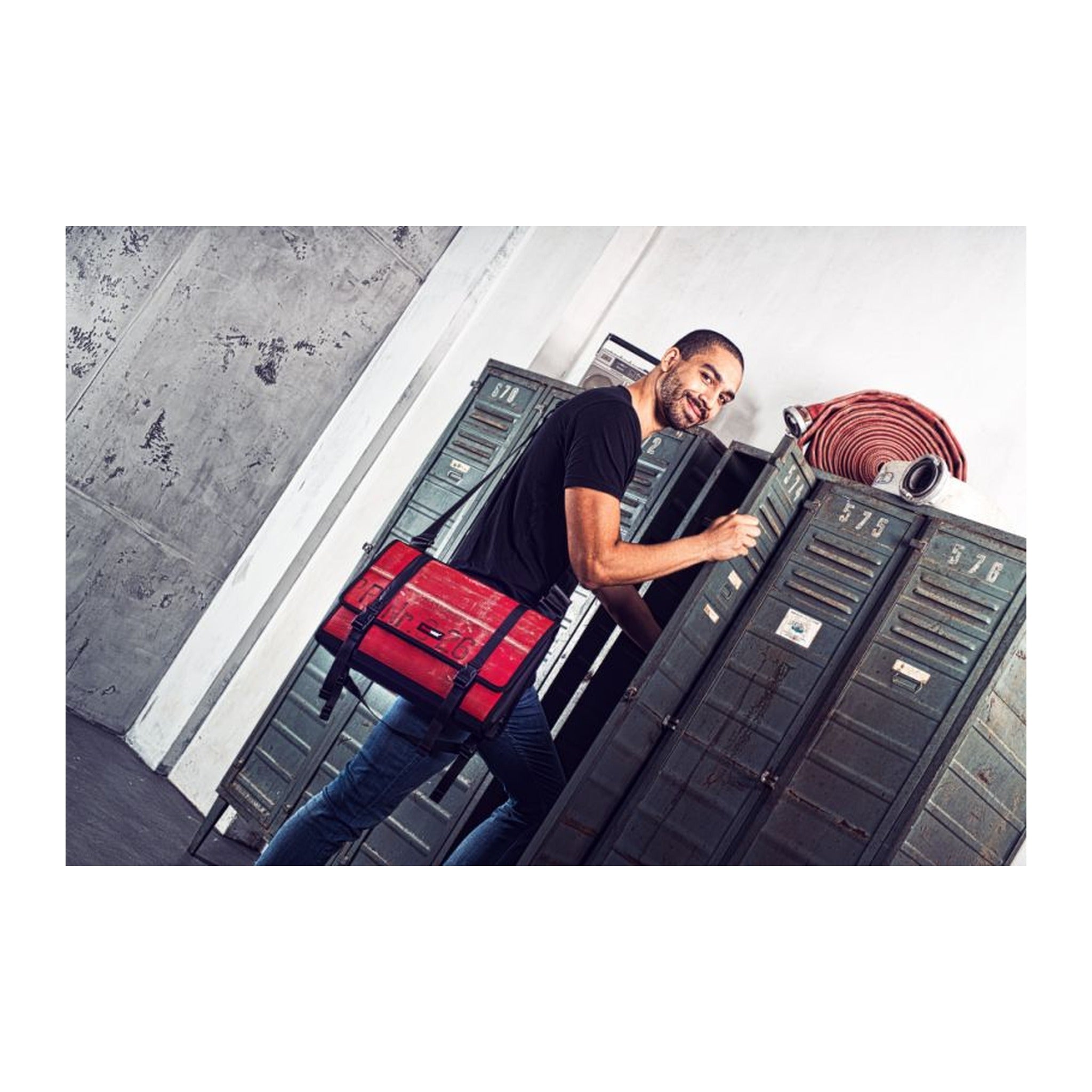 Feuerwear Gordon 18L - Messenger Bag ROT