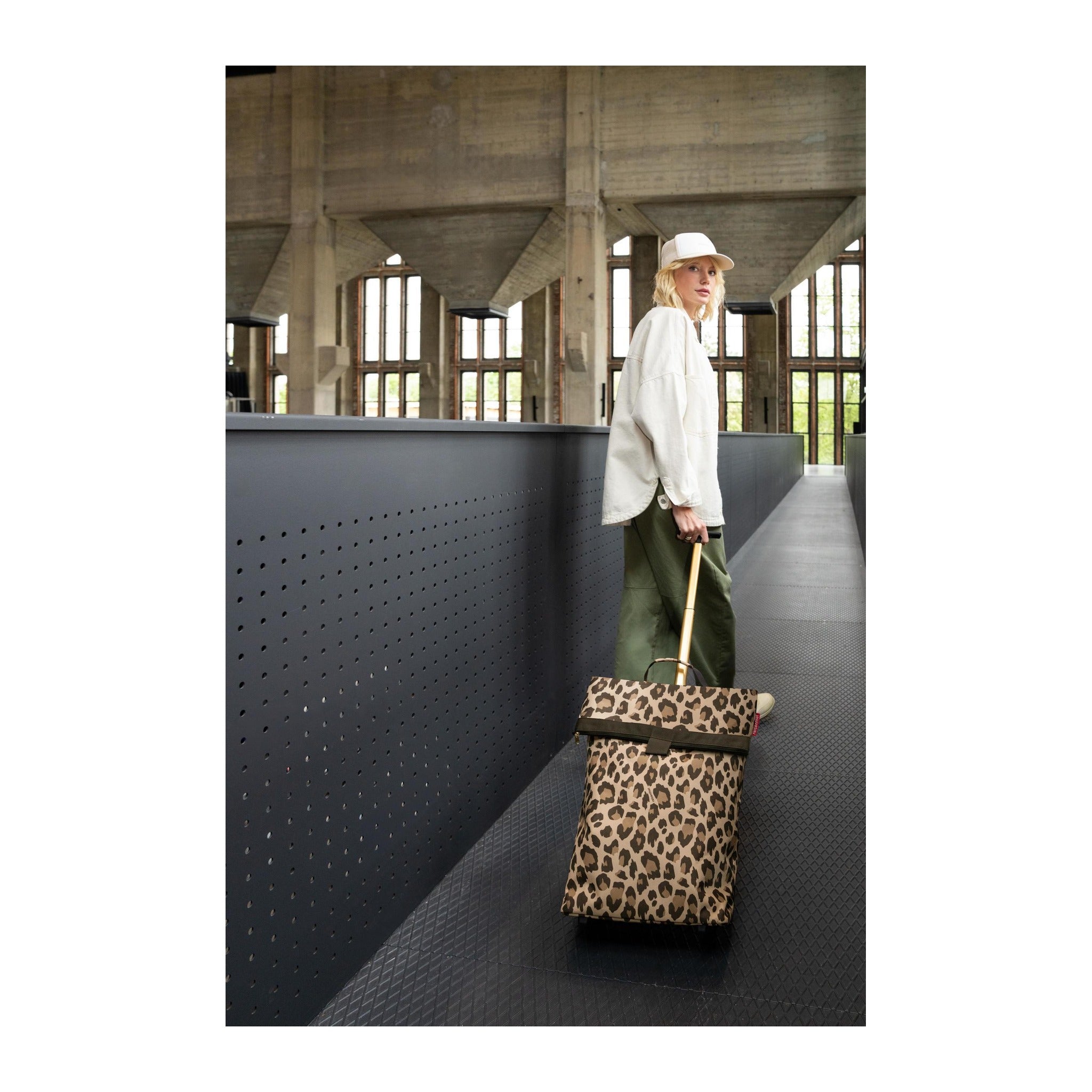 Reisenthel trolley M frame leo macchiato